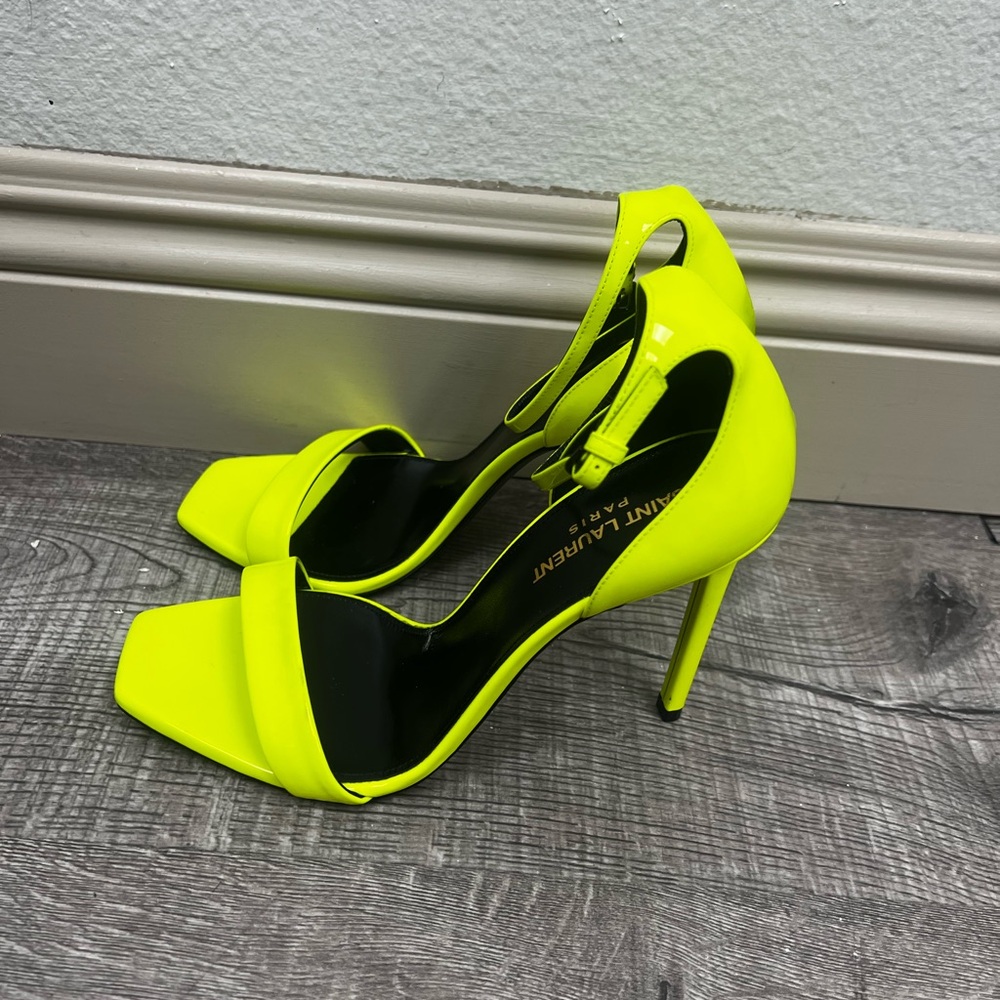 SAINT LAURENT Patent Calfskin Amber Ankle Strap Sandals 39 Yellow Fluo - Picture 3 of 6